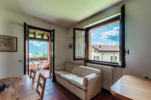 Poggio Fiorito Apartment by Quokka 360 - in the village of Menaggio