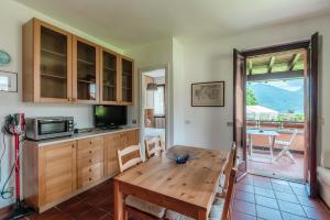 Poggio Fiorito Apartment by Quokka 360 - in the village of Menaggio