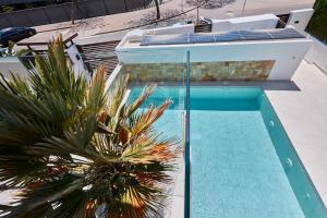 Luxury Apartment Tamana Essence - by Welcomely