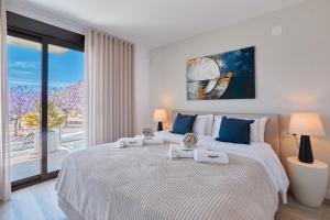 Luxury Apartment Tamana Essence - by Welcomely