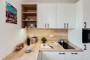 Prague Days - Cozy Studio with Rooftop Terrace