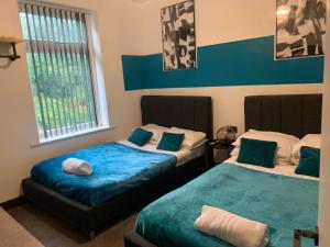 Tudors eSuites - Three Bedroom House - #16B