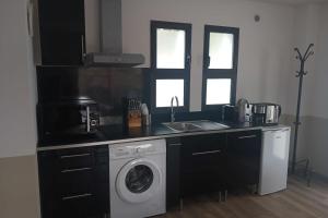 Comfortable house near downtown