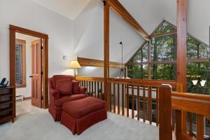 Bear Luxury with Wintergreen Advantage