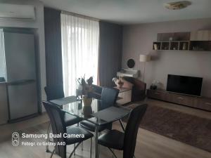 Apartament Marcel - Coresi Mall