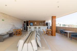 Estadia com piscina e sauna a poucos passos da praia em Cabo Frio - HSC