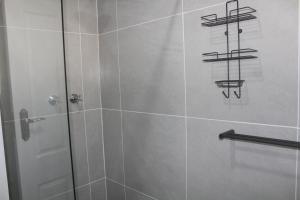 6 Bayview Seaside Apartment