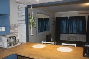 6 Bayview Seaside Apartment