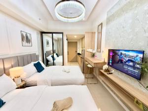 ClaySky Staycation at Shore 2 Residences MOA