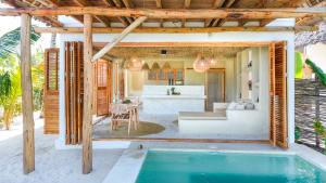 MAKU Oasis Villas and Studios