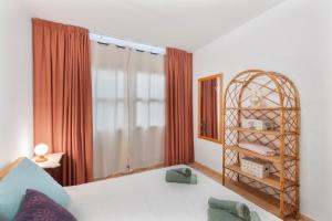 Home Elias La Palma City