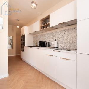 AU XV Sainte Cécile T2 Art Déco