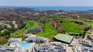One Residences - 2 bedroom penthouse with jacuzzi and panoramic view