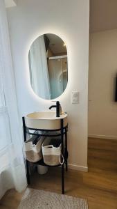 F2 cosy Stade & Arena Paris