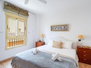 3 bedroom apartment with sea view