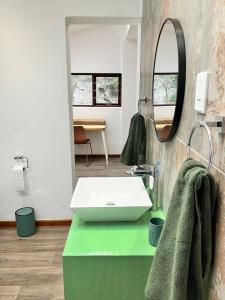 The Lookout - Kalk Bay 2 bedroom home