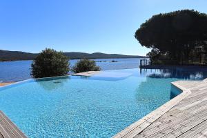 Stéphi - Superbe T2 accès plage, piscine chauffée