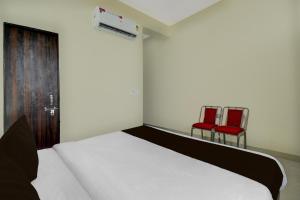 Hotel O Aabha Residency