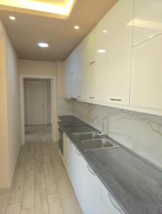 Marys luxury apartment Pogradec 2