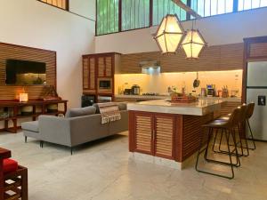 Uva Blue Villas - Pool House - AC, 3 bedrooms, 7 guests, Indoor pool with spill