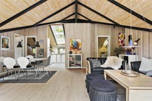 1578-Aakirkeby-Boesvej-7