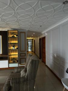 Luxurious 4 bedroom Family Home