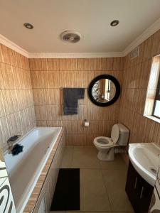 Luxurious 4 bedroom Family Home