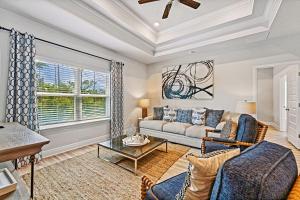 Green Palm Beach Home Golf Cart Included