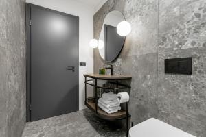 Strand Hotel Apartments