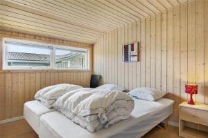 1433-Aakirkeby-Sluseparken-27