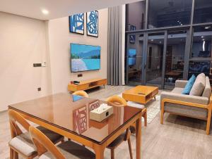 Westlake penthouse studio