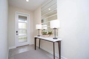 Luxuosa Casa 5 Quartos com Piscina 10 Min Disney!