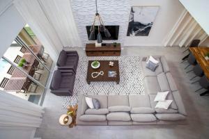 Luxuosa Casa 5 Quartos com Piscina 10 Min Disney!