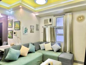 Newport Luxe Stay Condo