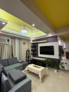 Newport Luxe Stay Condo