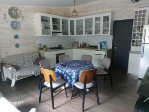 Georgia , Kojori, Villa