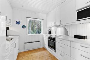 1463-Aakirkeby-Sortspaettevej-2