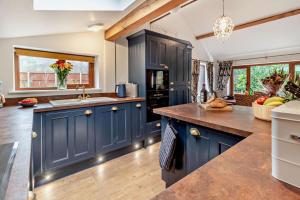 The Old Forge - Swanton Abbott