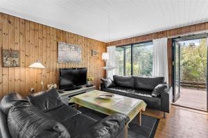 1309-Aakirkeby-Fyrreklyngen-17