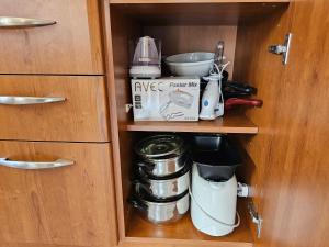 Beautiful 2 bedrooms by the pool