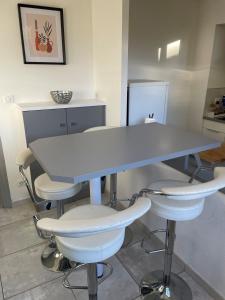 Appartement entier spacieux et bien situé