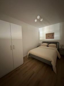 1- Nid lumineux 2 chambres au coeur dIxelles