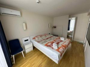 Sea View Apartment, 1st Line