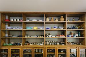 Whisper Oasis - Private Jacuzzi Pool Villa - 3BR, Sleeps 10 w Daily Housekeeping