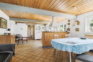 5617-Svaneke-Per-Sorens-Gade-2