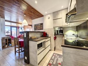 Residence De Lisere - Grand appartement dans le centre MAE-1713