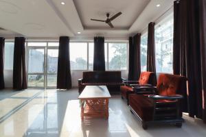 Hotel O Shri Tirupati