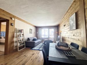 Résidence Roche De Fours - Appartement de charme . Chatelard · ski au pied MAE-1813