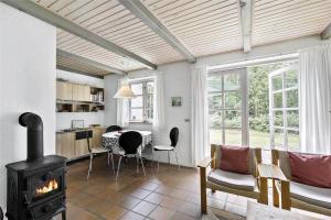 1580-Aakirkeby-Boesparken-17