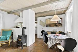 1580-Aakirkeby-Boesparken-17